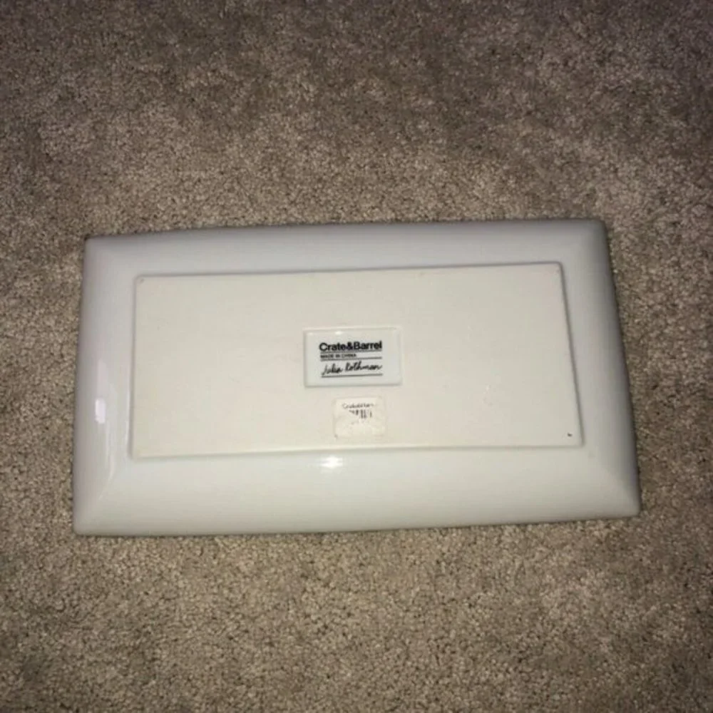Crate & Barrel 10